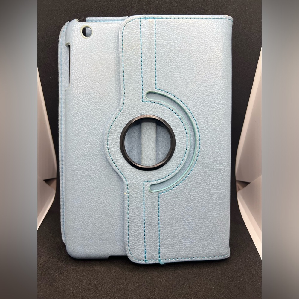 🥰 4/$25- Rotating Tablet Case